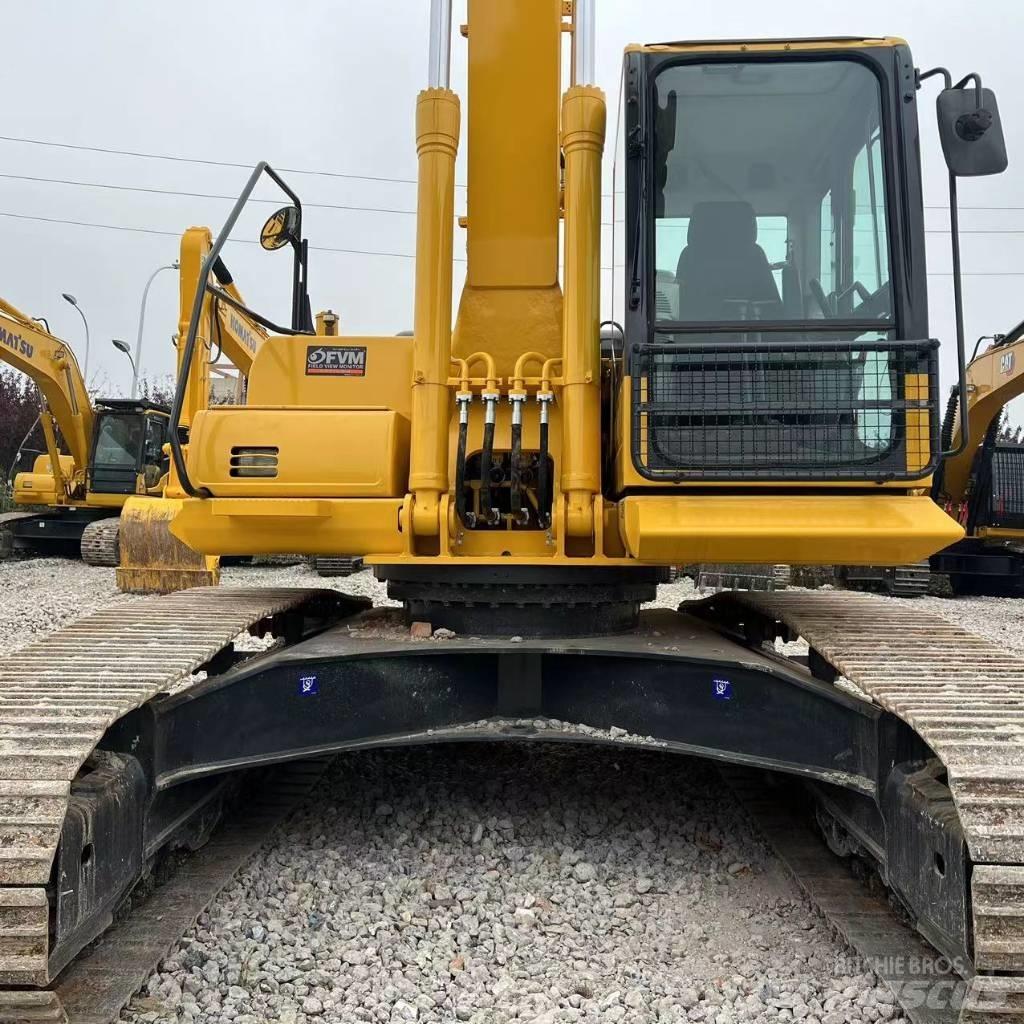 Komatsu PC 240 Bageri gusjeničari