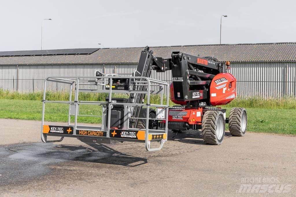Manitou 160 ATJ+ e Zglobne podizne platforme