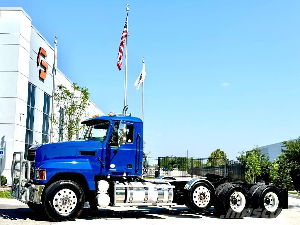 Mack Pinnacle Traktorske jedinice