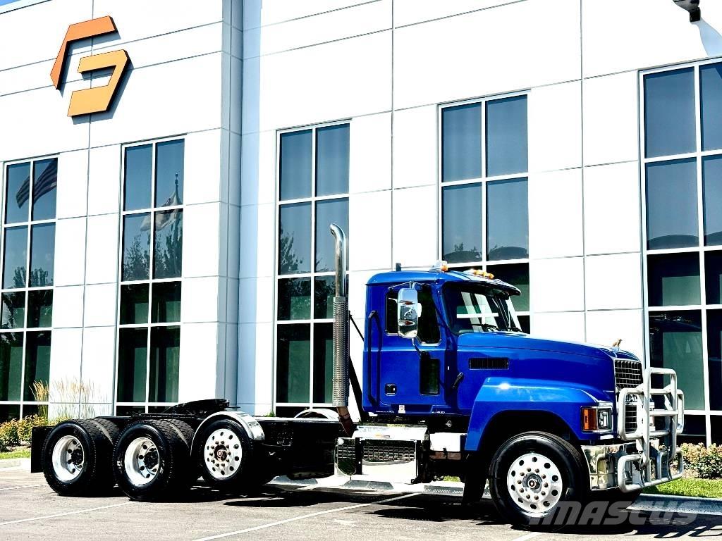 Mack Pinnacle Traktorske jedinice