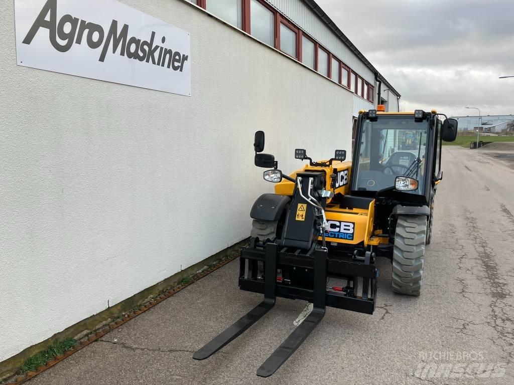 JCB 525-60E Teleskopski viličari