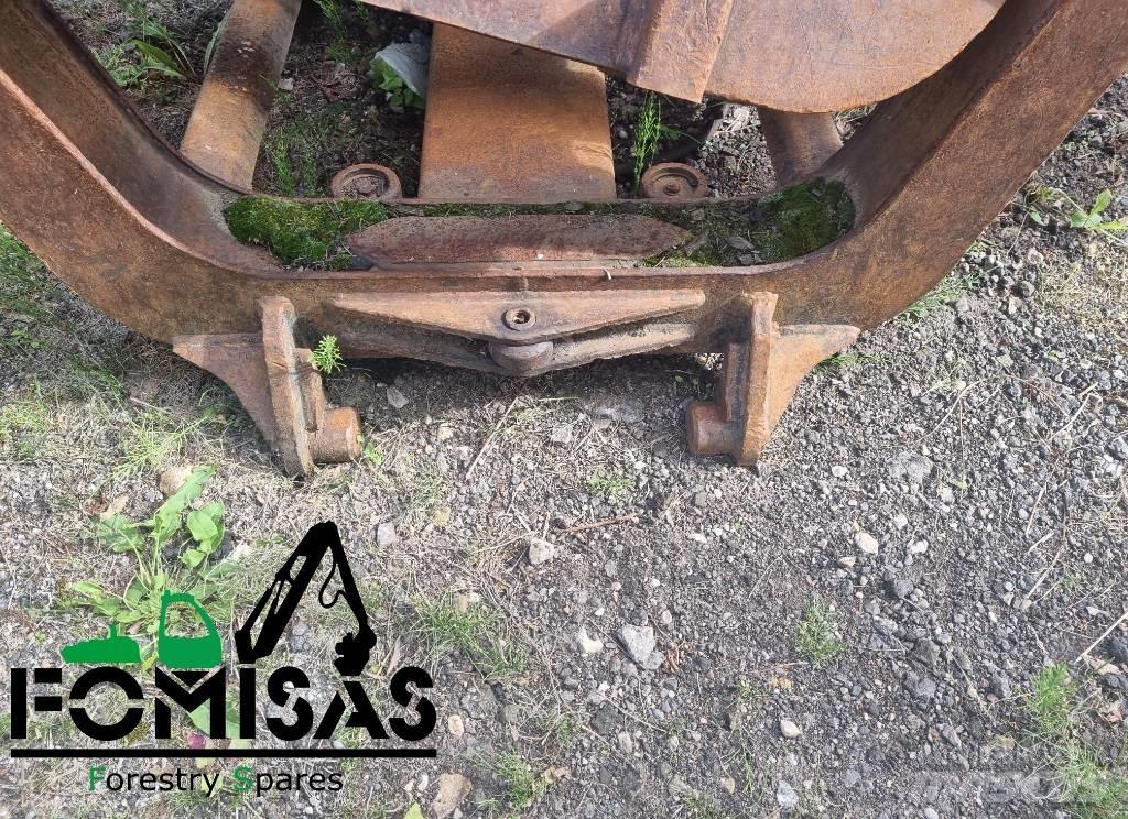 Valmet 840.2 Bunks Kranovi za stabla
