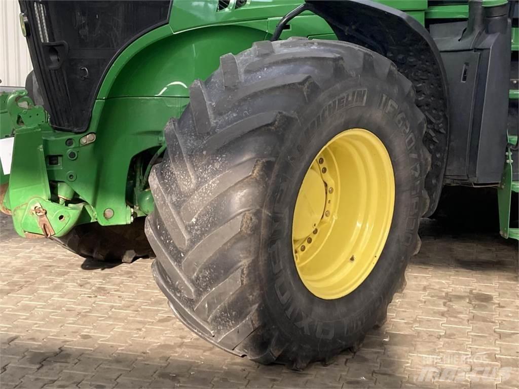 John Deere 7260R Traktori