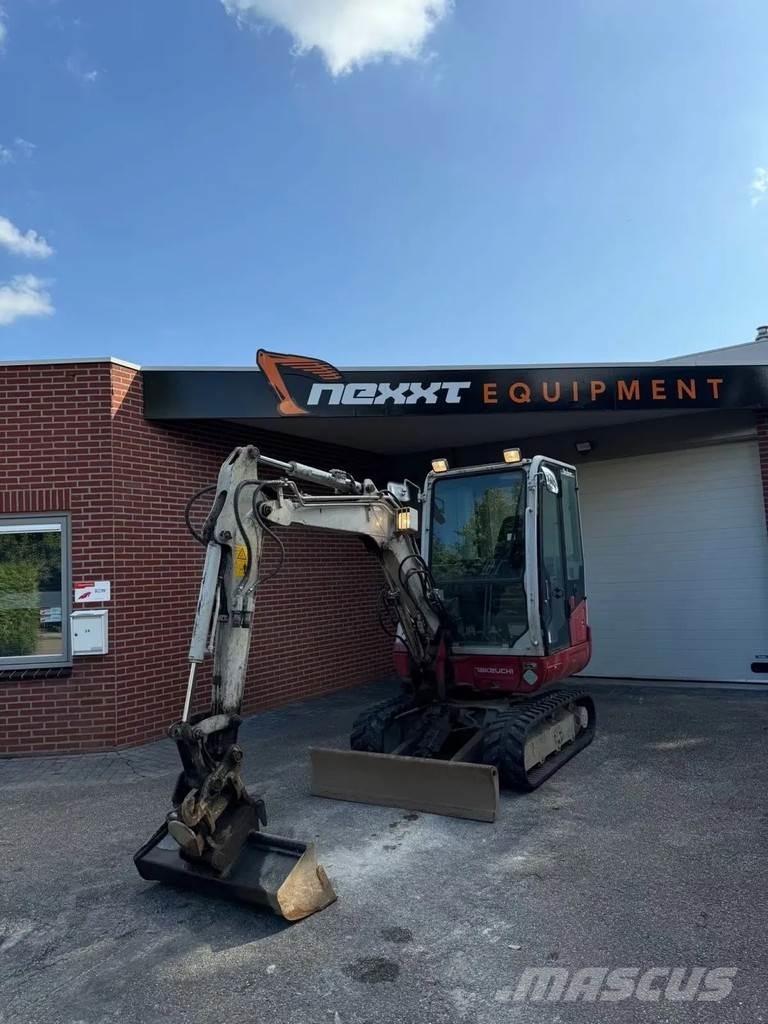 Takeuchi TB230 Bageri gusjeničari