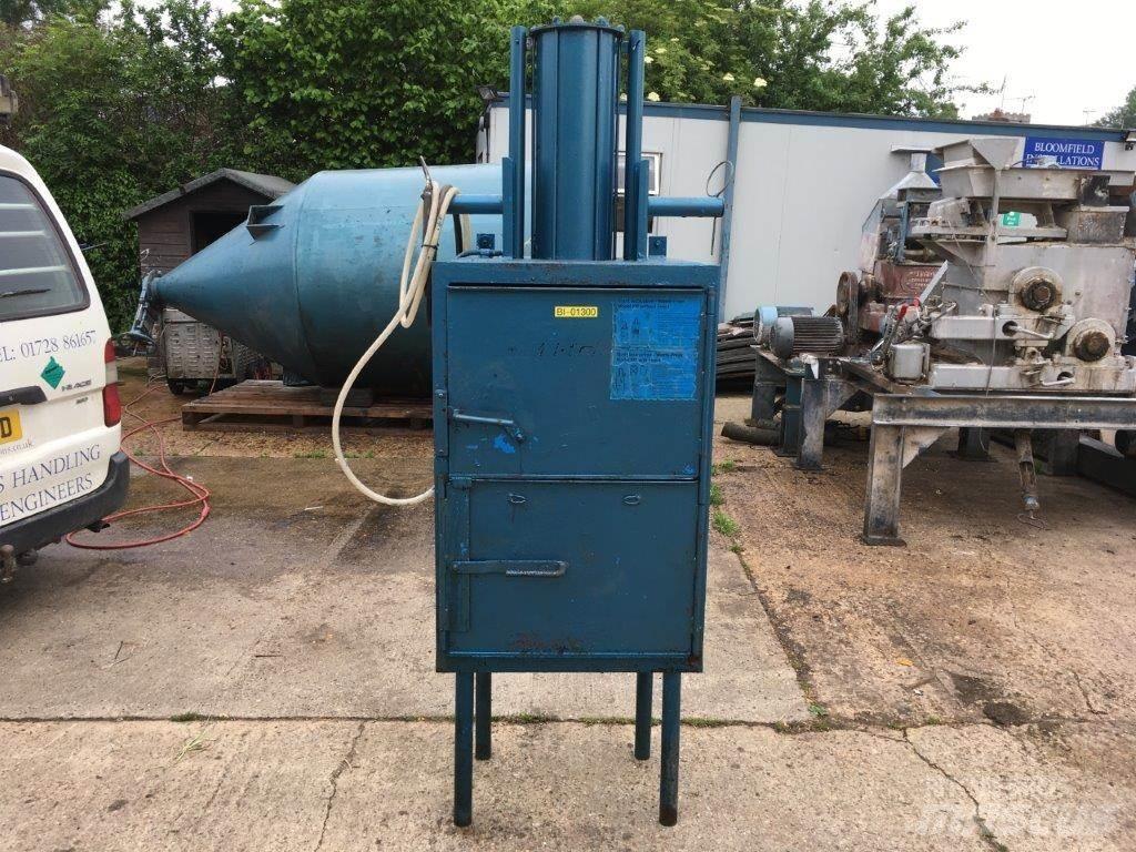  BAG COMPACTOR Poljoprivreda – ostalo