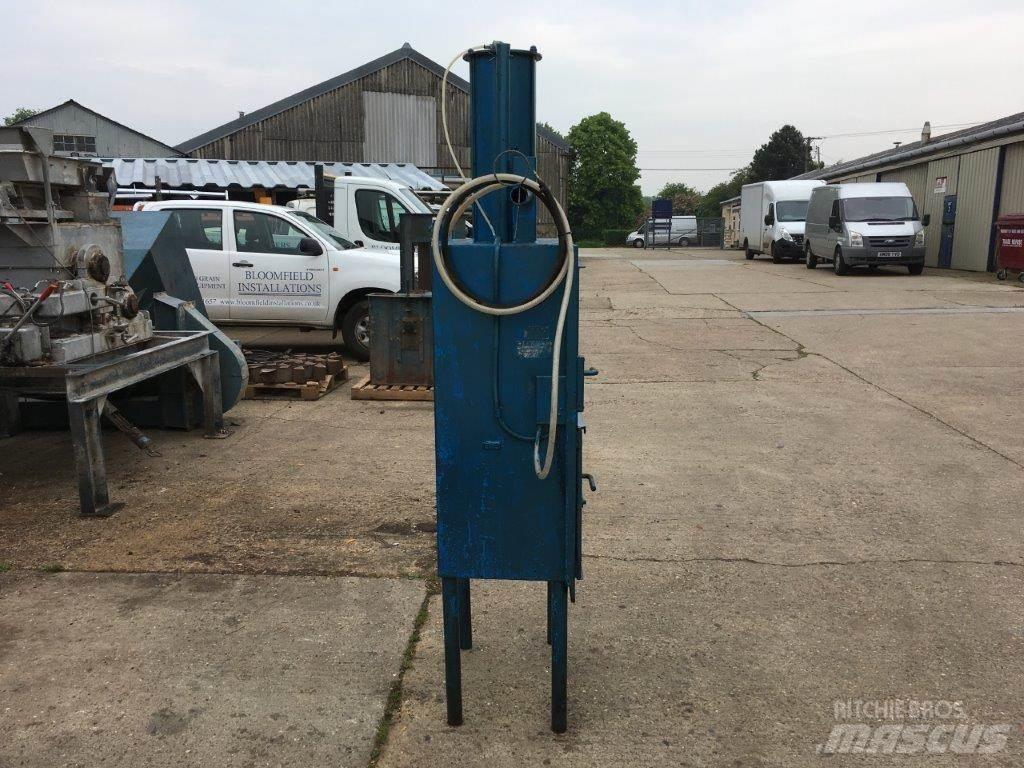  BAG COMPACTOR Poljoprivreda – ostalo