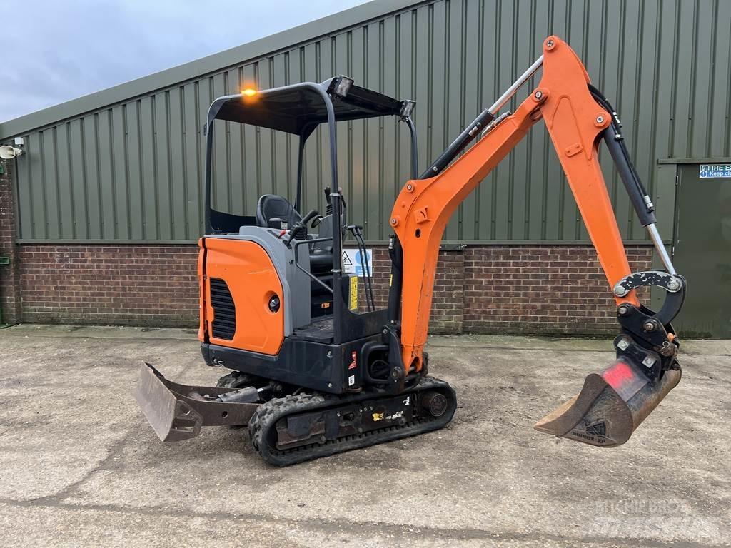 Bobcat E17 Mini bageri <7t