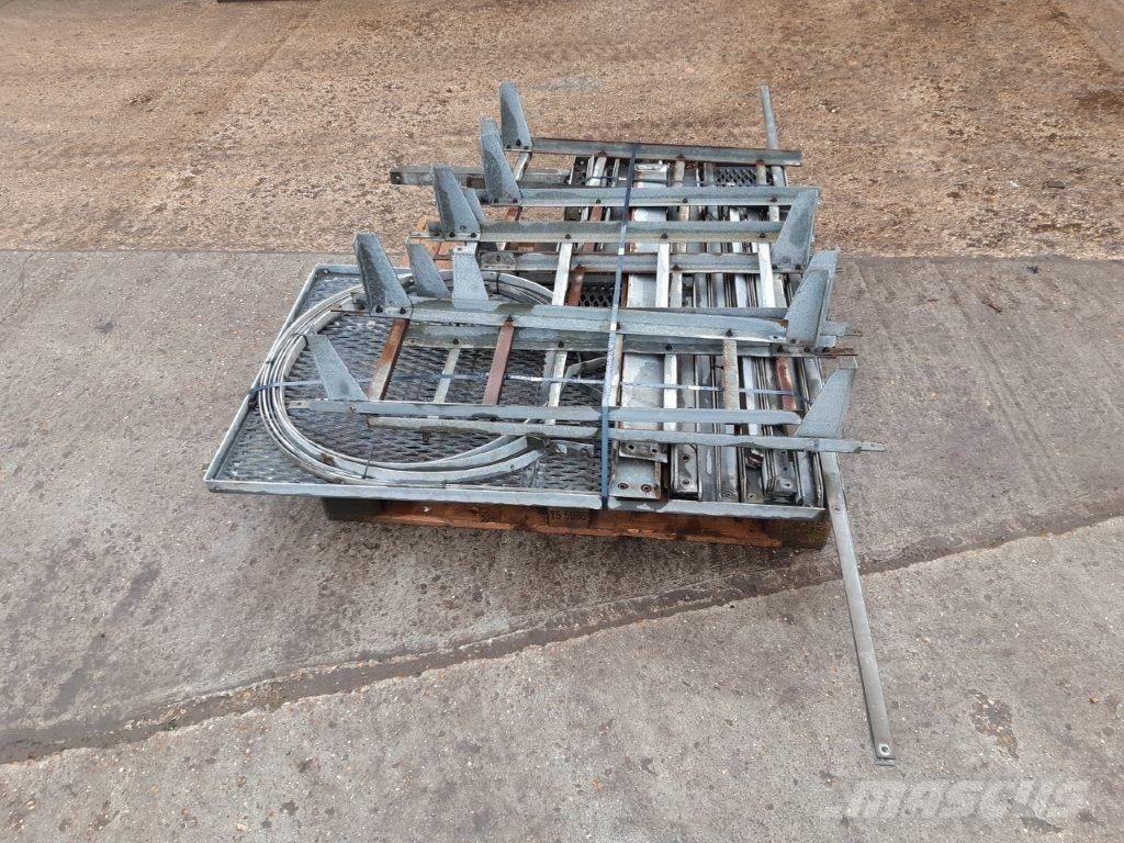  Carier ACCESS Ostali kranovi i platforme