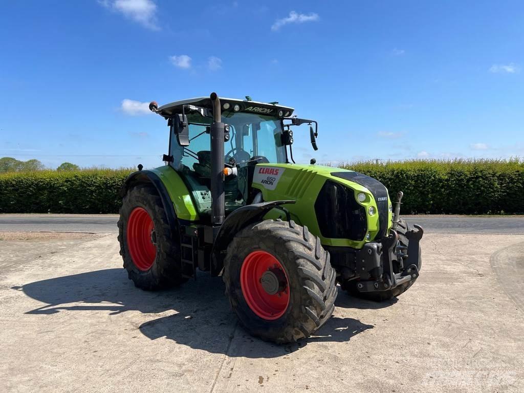 CLAAS ARION 650 Traktori