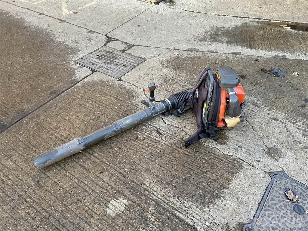 Husqvarna 570BTS Ostali poljoprivredni strojevi