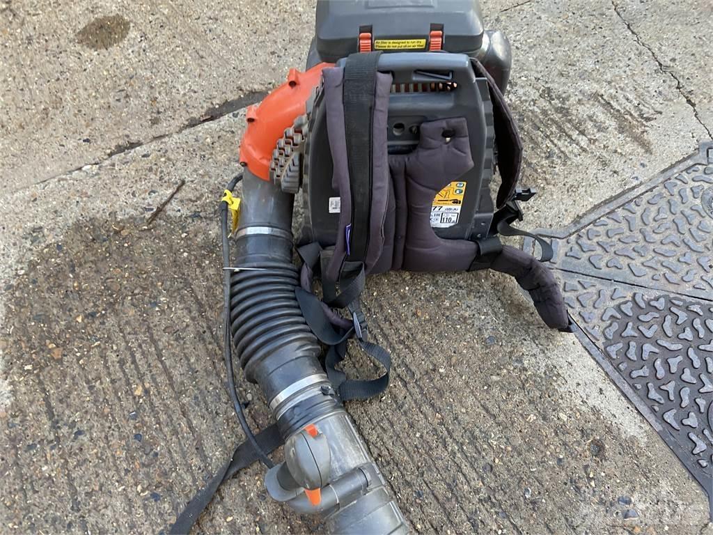 Husqvarna 570BTS Ostali poljoprivredni strojevi