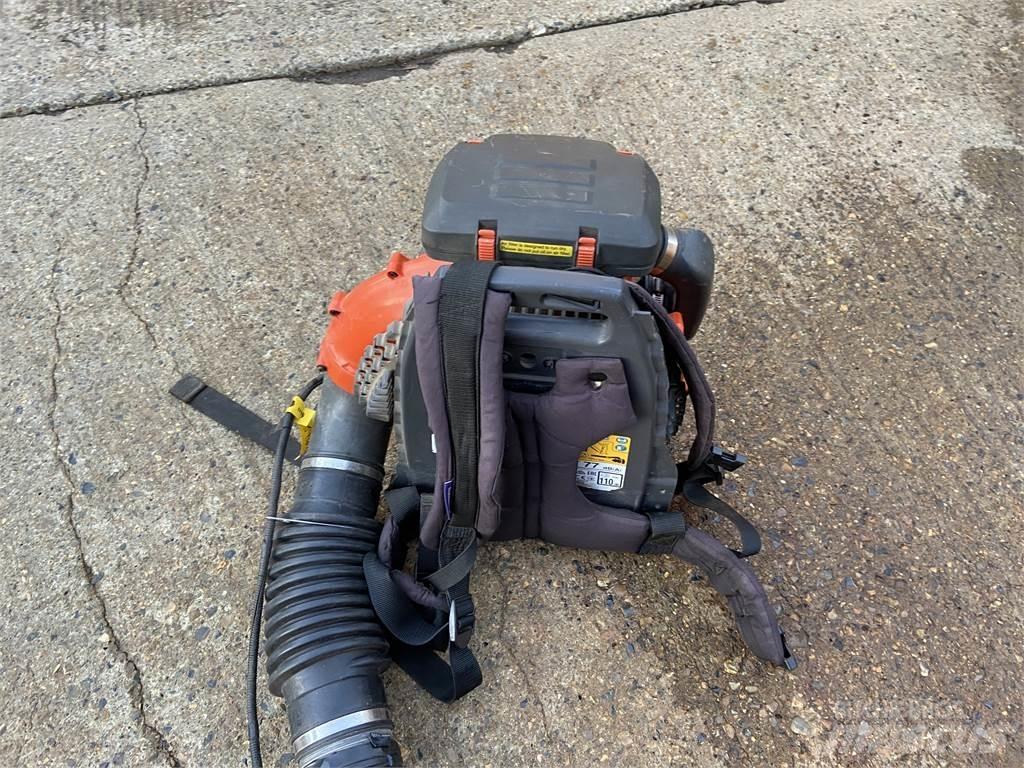 Husqvarna 570BTS Ostali poljoprivredni strojevi
