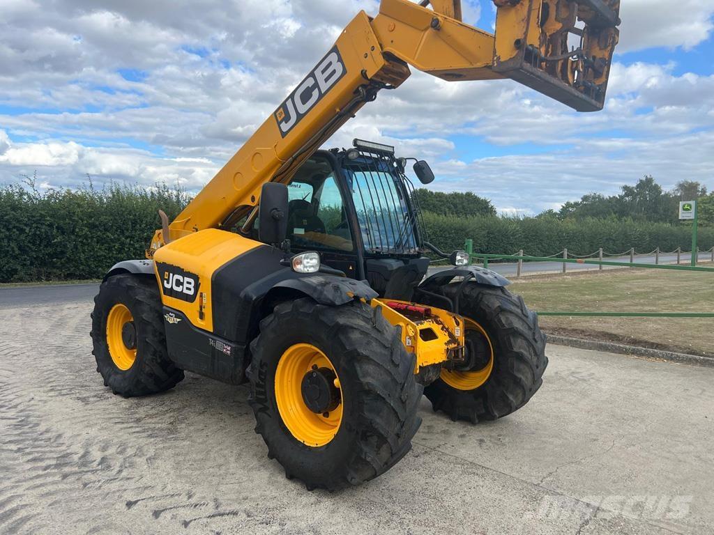 JCB 541-70 Poljoprivredni teleskopski utovarivači
