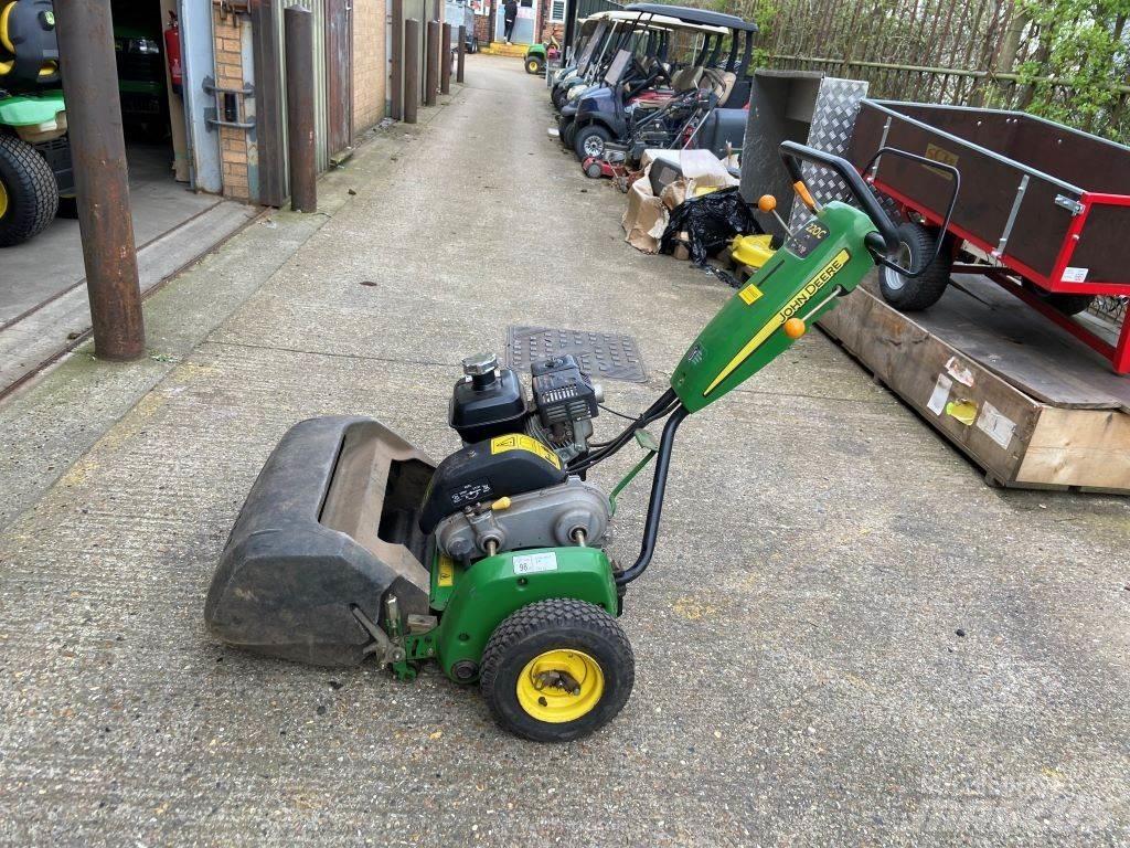 John Deere 220C Ostali poljoprivredni strojevi