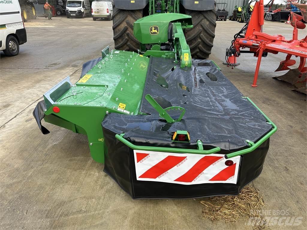 John Deere 331 Uređaji za kosilice