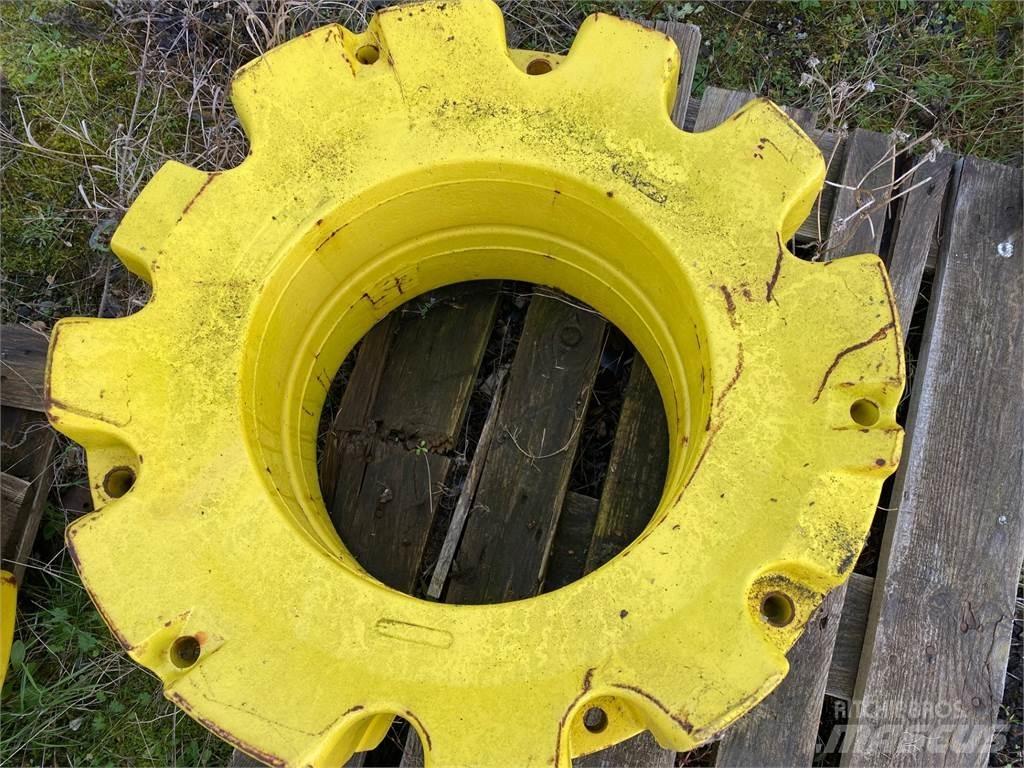 John Deere 600KG Gume, kotači i naplatci