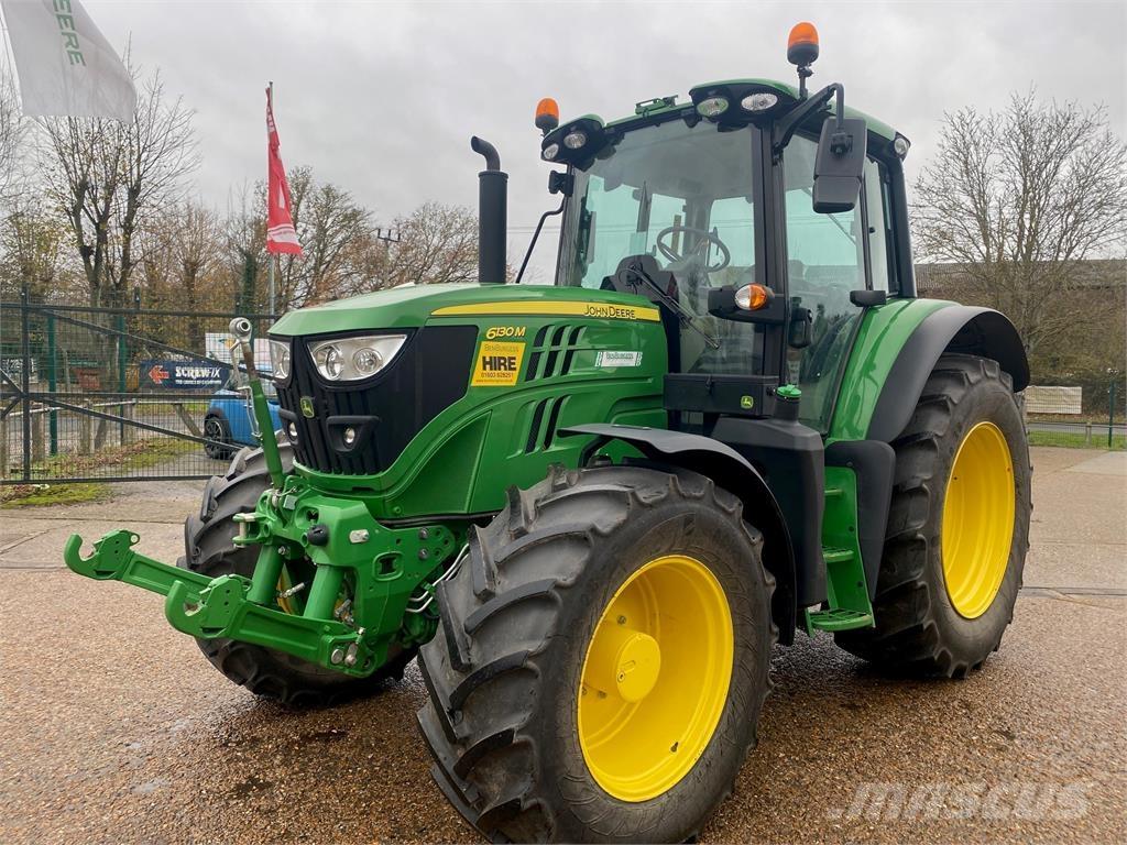 John Deere 6130M Traktori