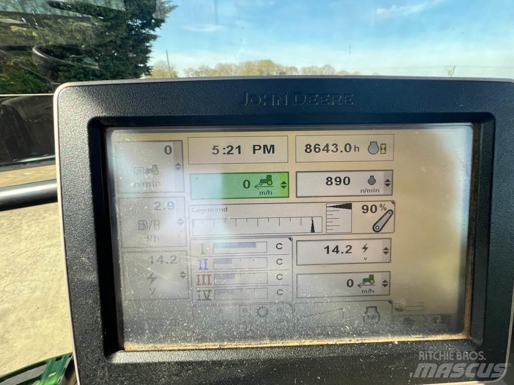 John Deere 6150R Traktori
