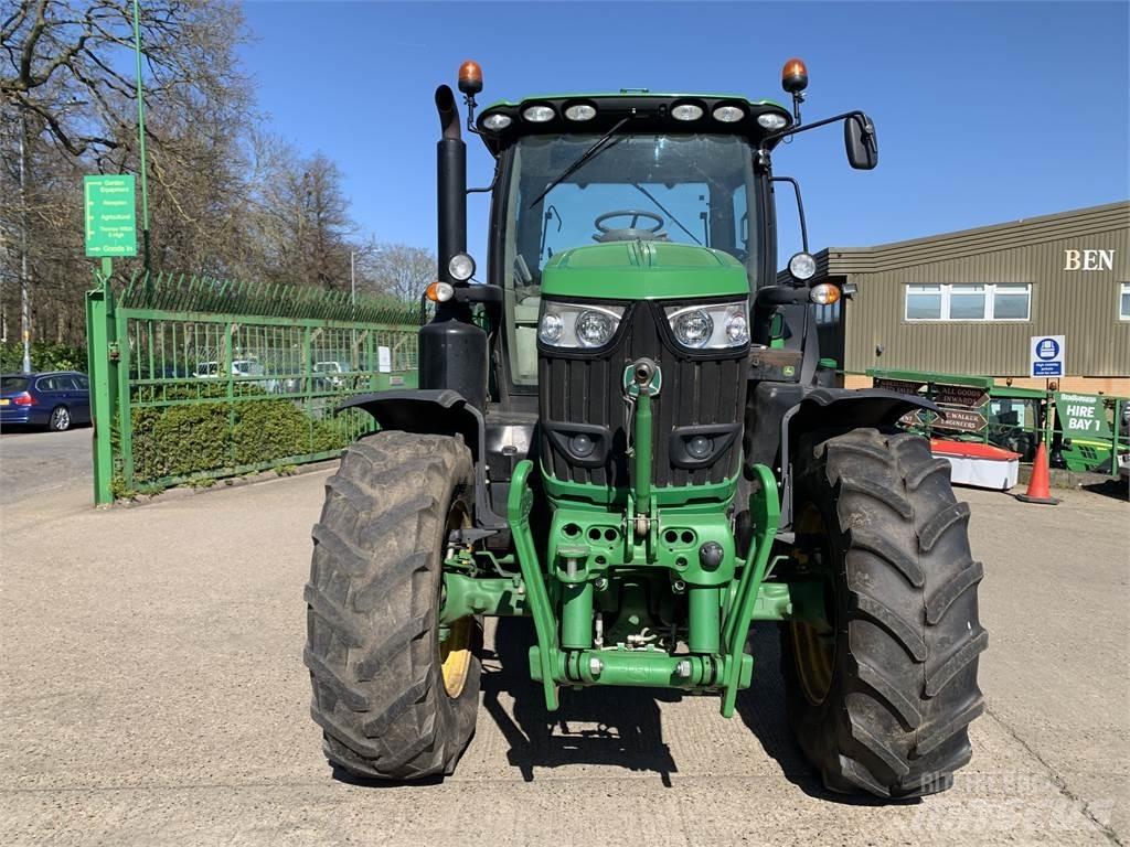 John Deere 6195R Traktori