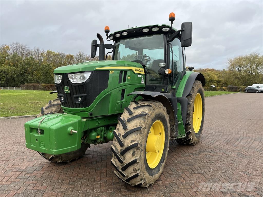 John Deere 6R155 Traktori