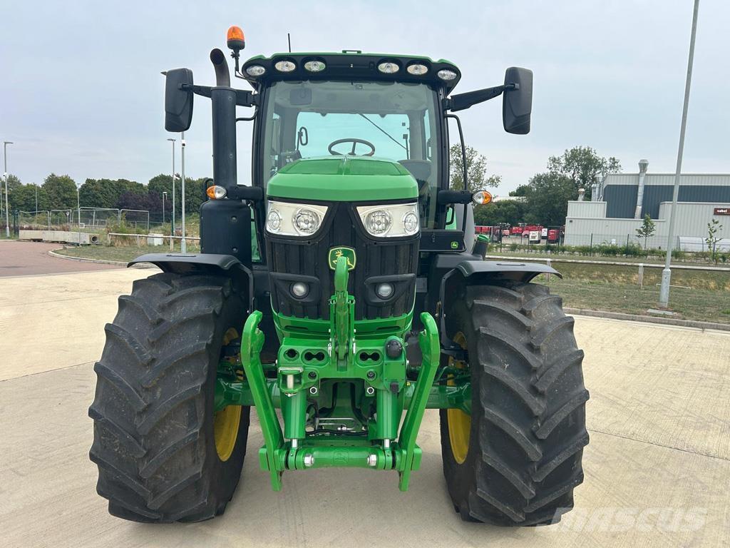 John Deere 6R185 Traktori