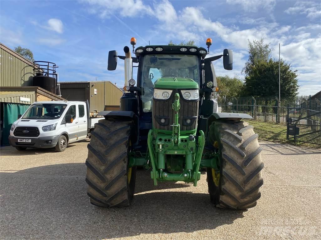 John Deere 6R250 Traktori
