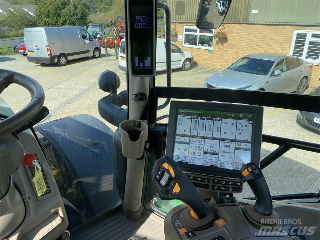 John Deere 6R250 Traktori