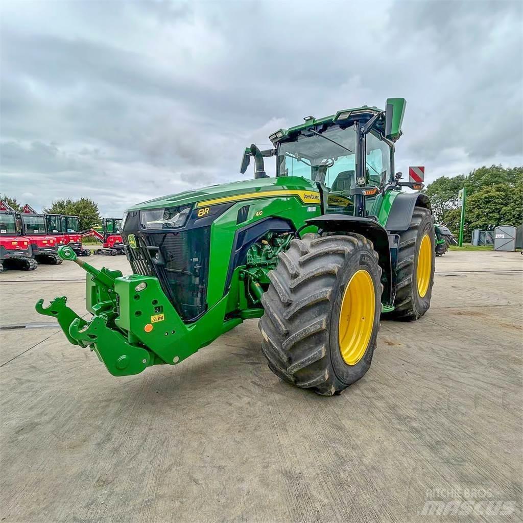 John Deere 8R410 Traktori