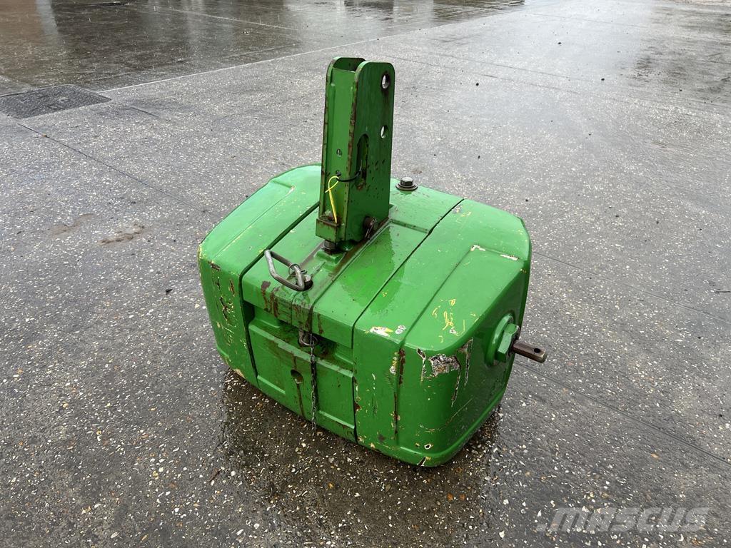 John Deere 900KG Poljoprivreda – ostalo