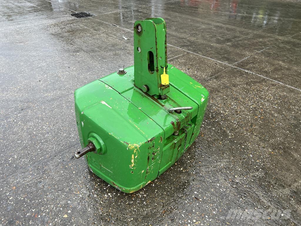 John Deere 900KG Poljoprivreda – ostalo