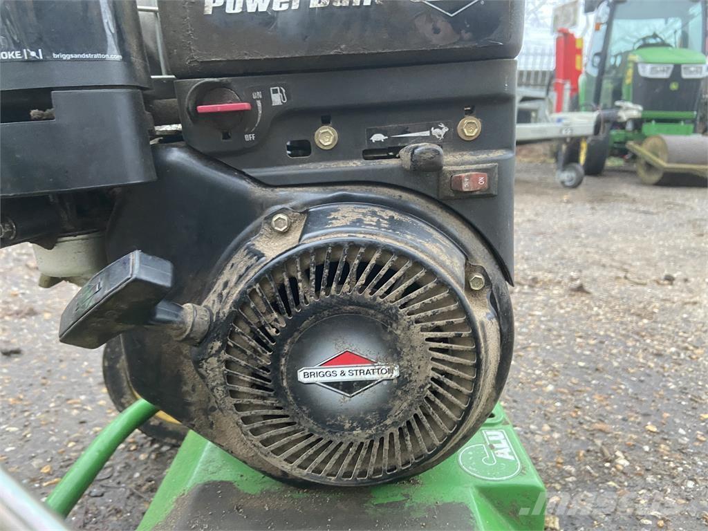 John Deere D45C Skarifikatori