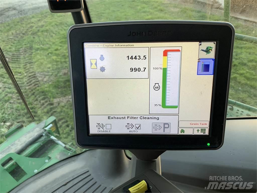 John Deere T670 Kombajni