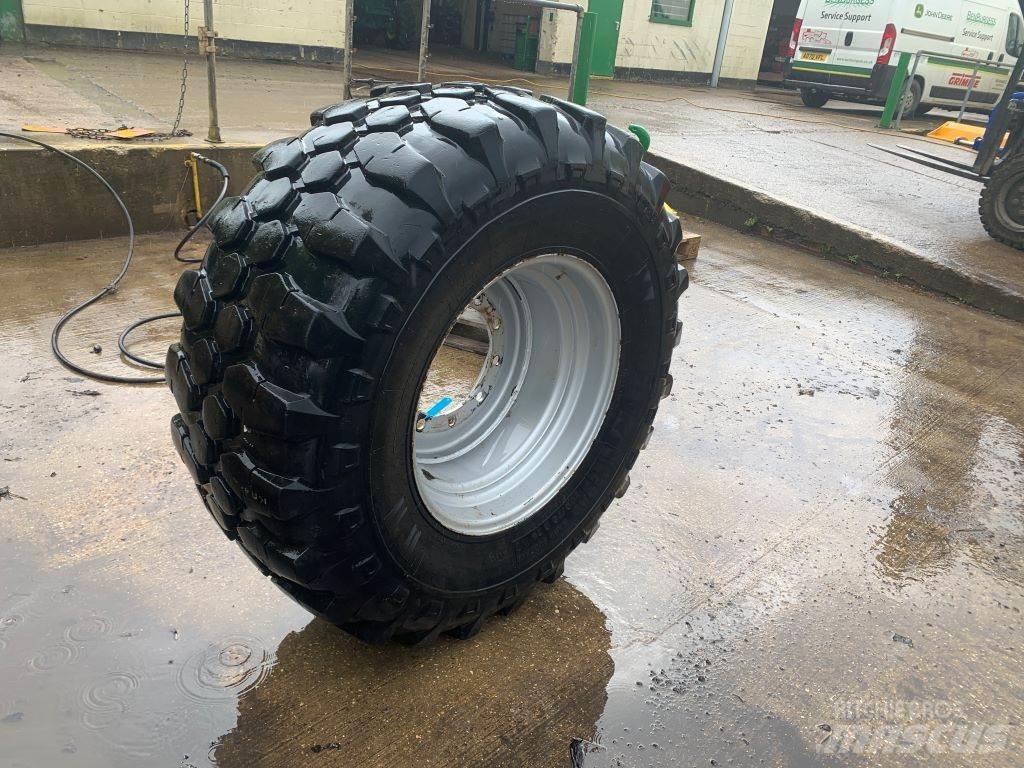 Kramer 500/70R24 Gume, kotači i naplatci