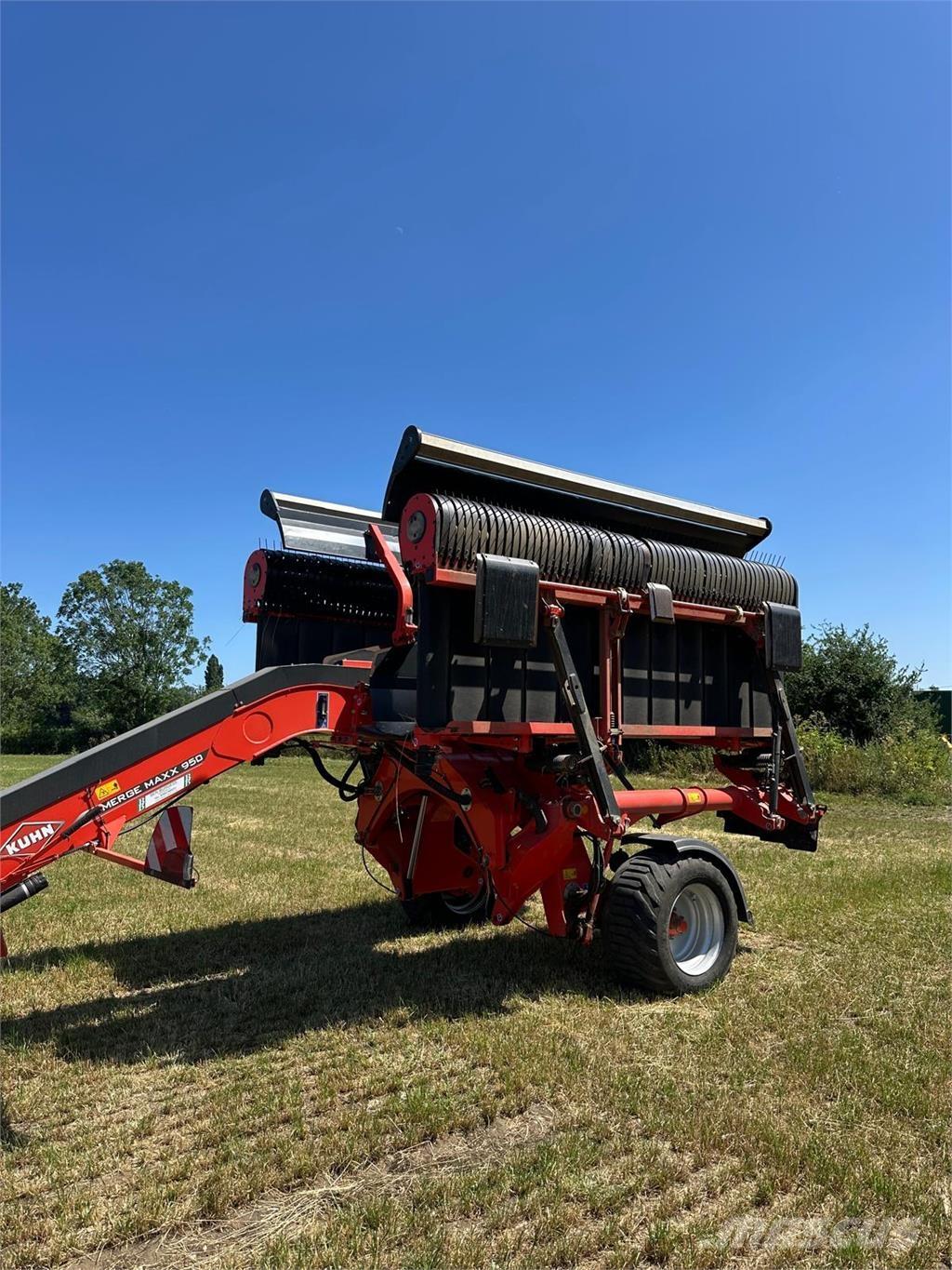 Kuhn MERGEMAXX950 Kosilice za pašnjak