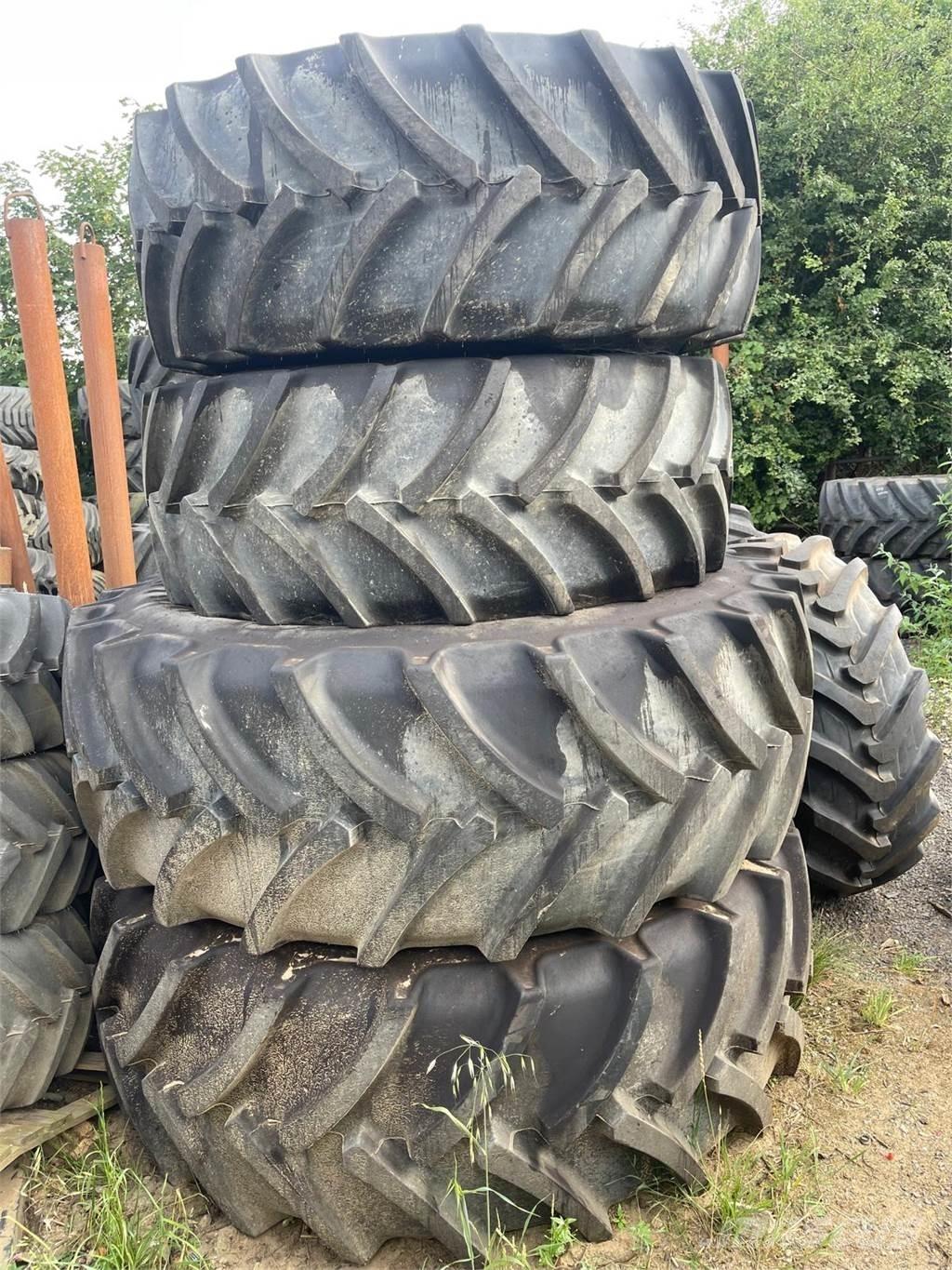  WHEELS Gume, kotači i naplatci