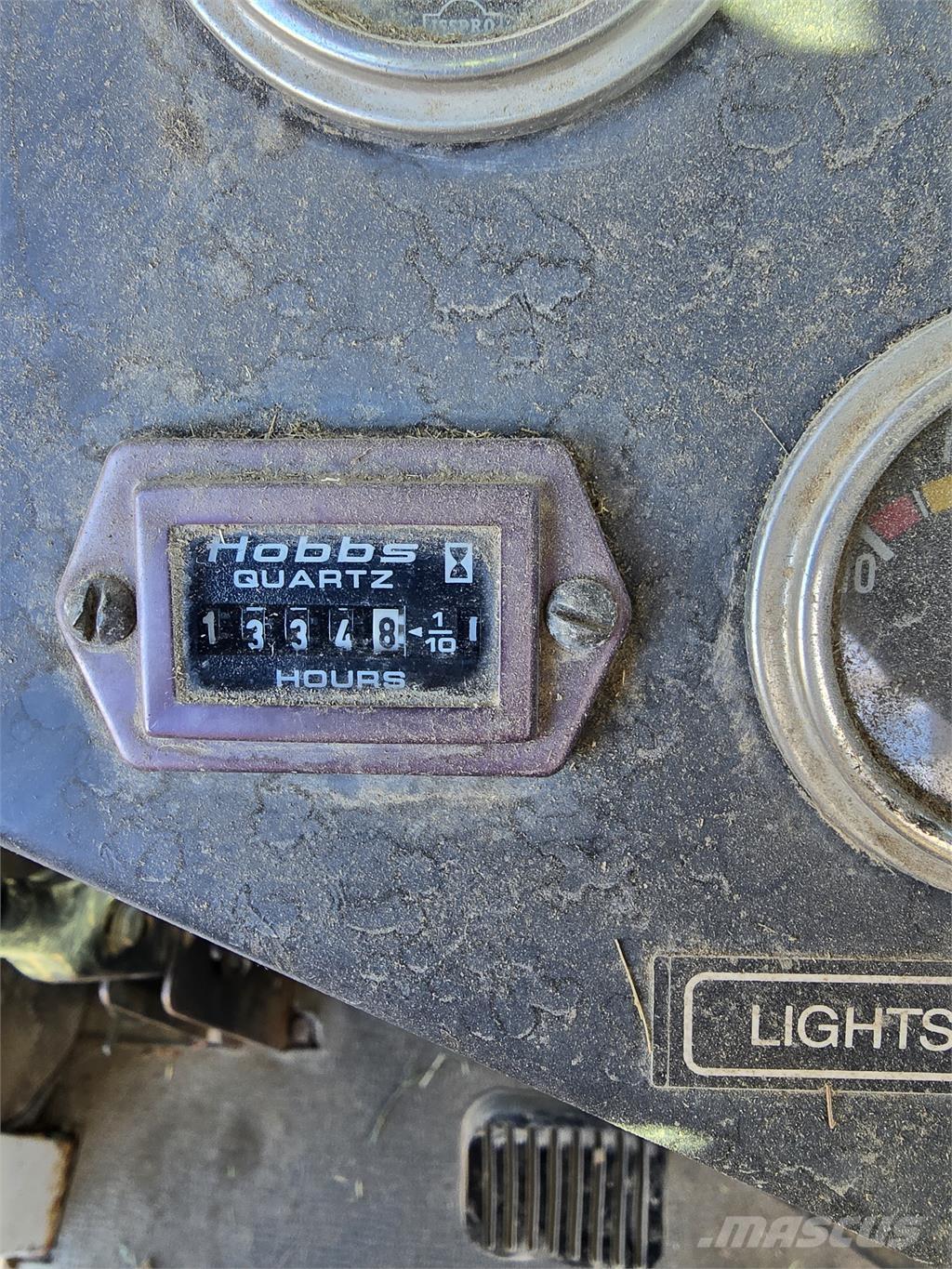 Freeman 5000 Hvataljke za bale