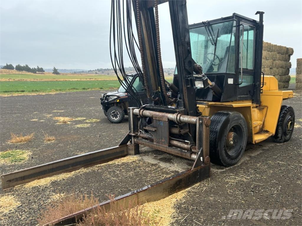 Hyster H210XL Hvataljke za bale