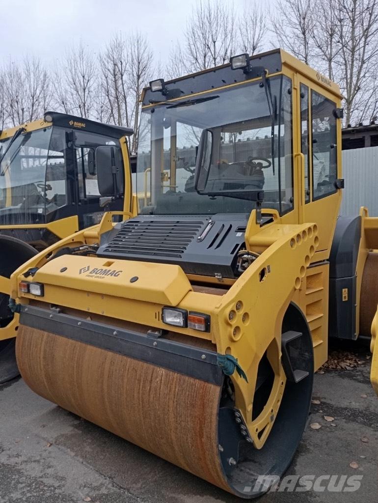 Bomag BW 203 AD-4 Valjci sa dvojnim bubnjem