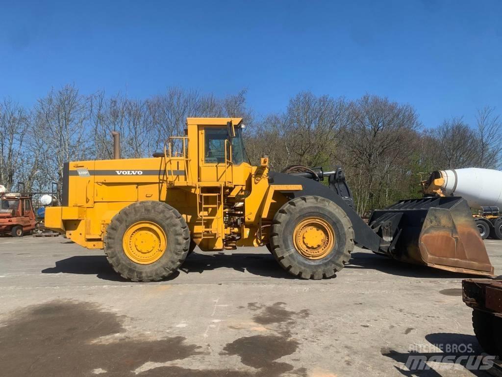 Volvo L330C Utovarivači na kotačima