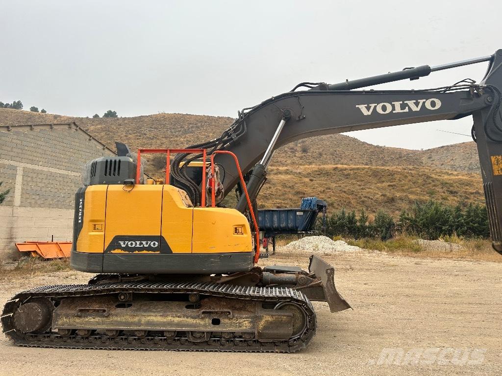 Volvo ECR 235 E Bageri gusjeničari
