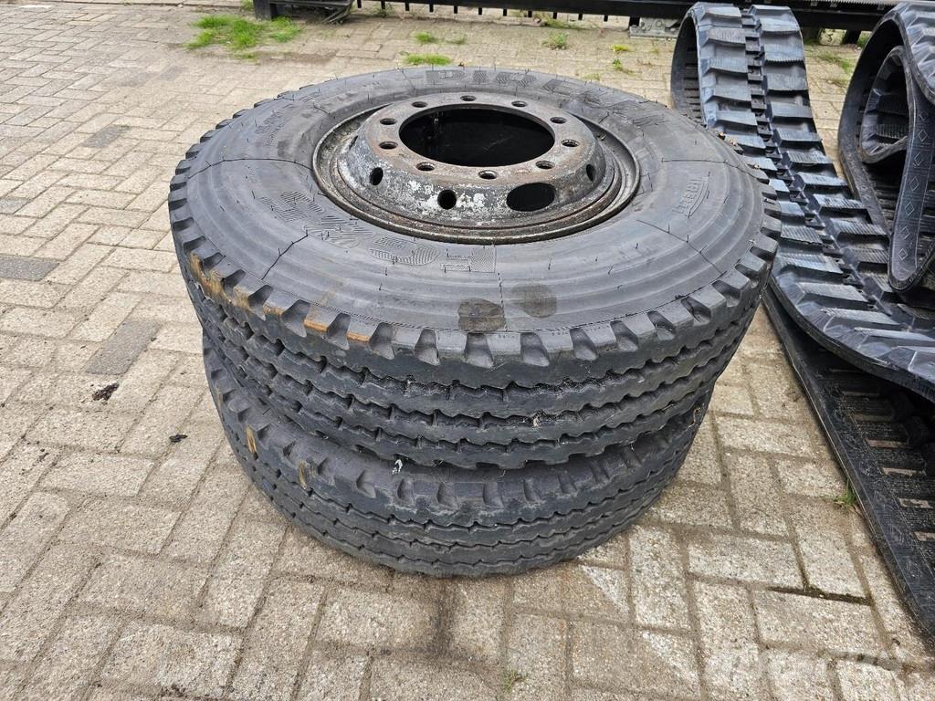 Liebherr A914 Bageri na kotačima