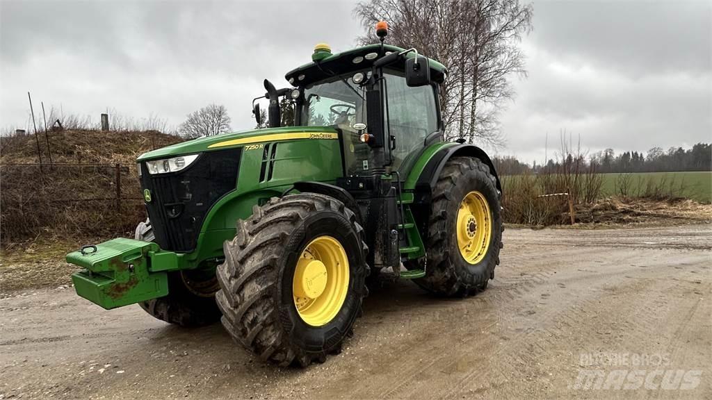 John Deere 7250R Traktori