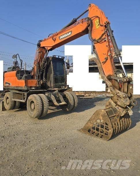 Doosan DX 140 W-5 Bageri na kotačima