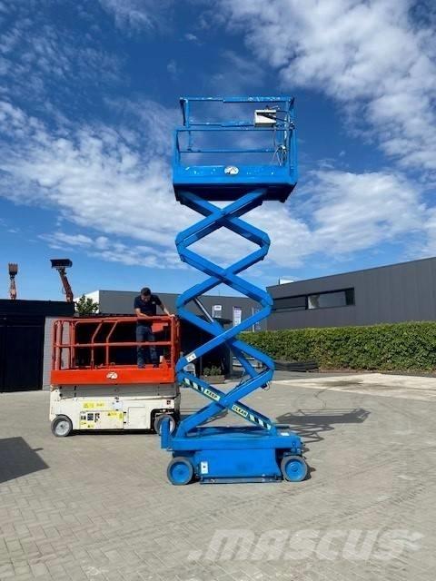 SkyJack SJ III 3219 Škaraste platforme