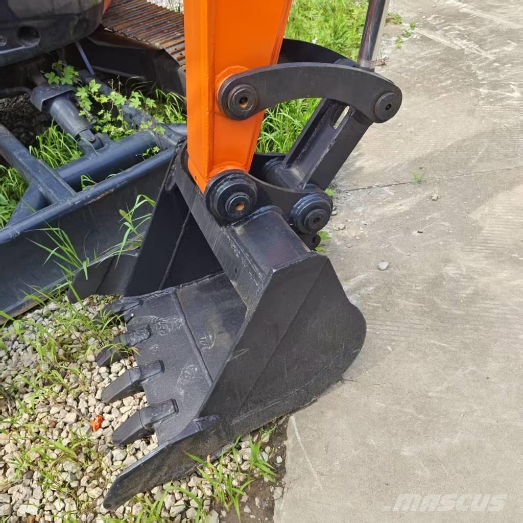 Hitachi ZX 50 U Mini bageri <7t