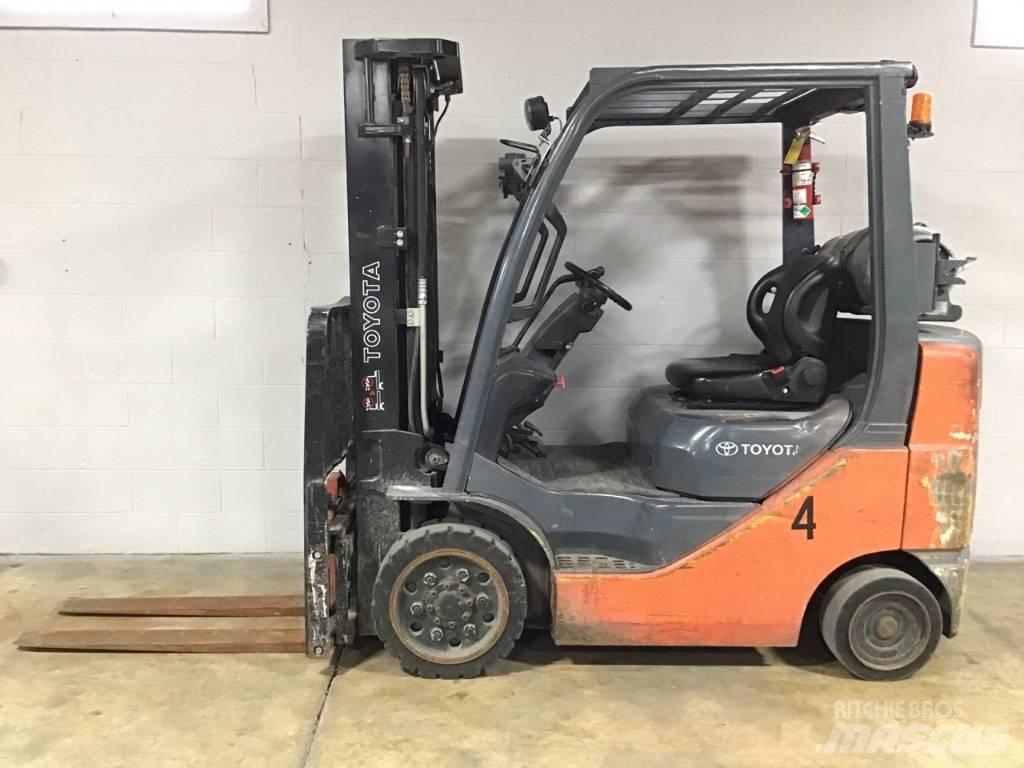 Toyota FGCU25 Viličari - ostalo
