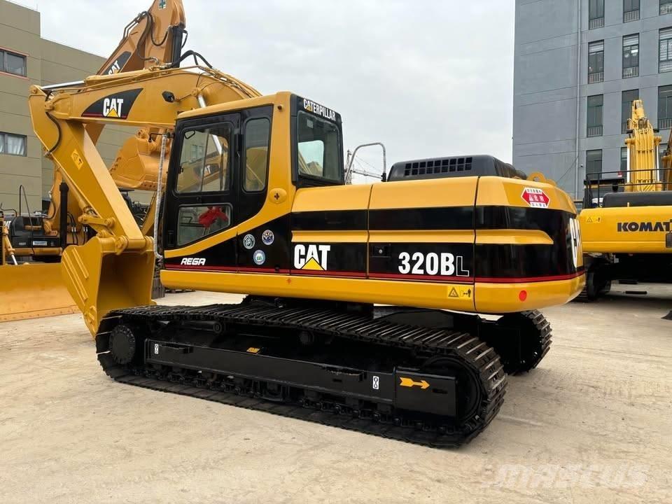 CAT 320 B L Bageri gusjeničari