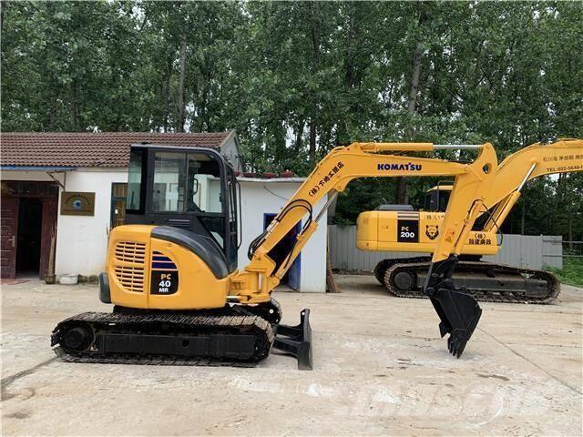Komatsu Komatsu PC40 Bageri gusjeničari