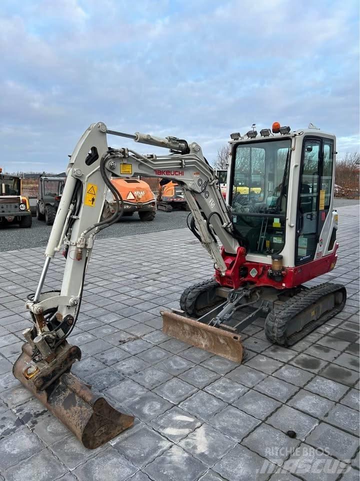 Takeuchi TB 225 Mini bageri <7t