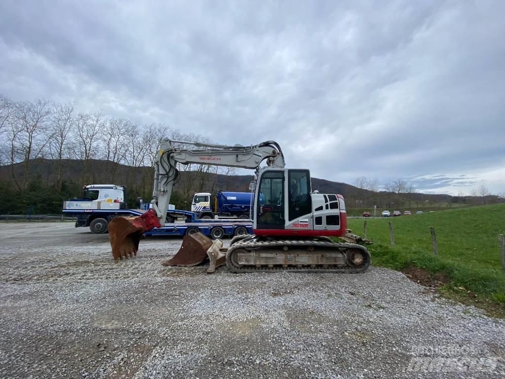 Takeuchi TB 2150 R Bageri gusjeničari